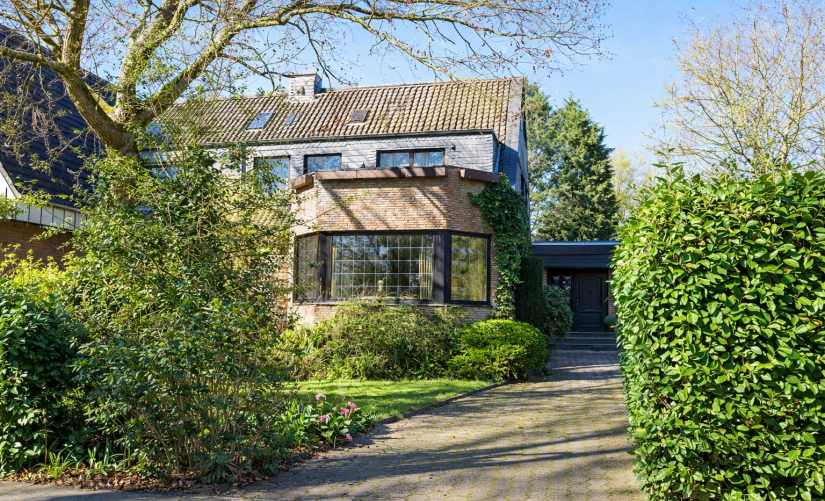 Doppelhaushälfte in Krefeld / Oppum