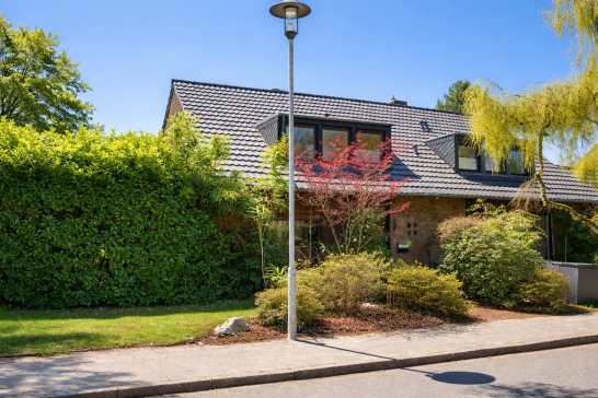 Doppelhaushälfte in Krefeld / Benrad-Süd